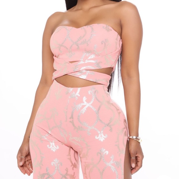 Two piece fashion nova set - Picture 2 of 4